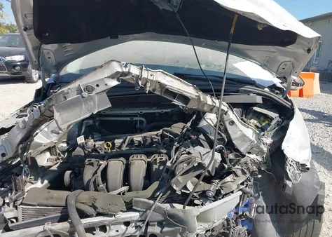 2015 Ford Focus Se z USA, uszkodzony, nr VIN 1FADP3F23FL227087